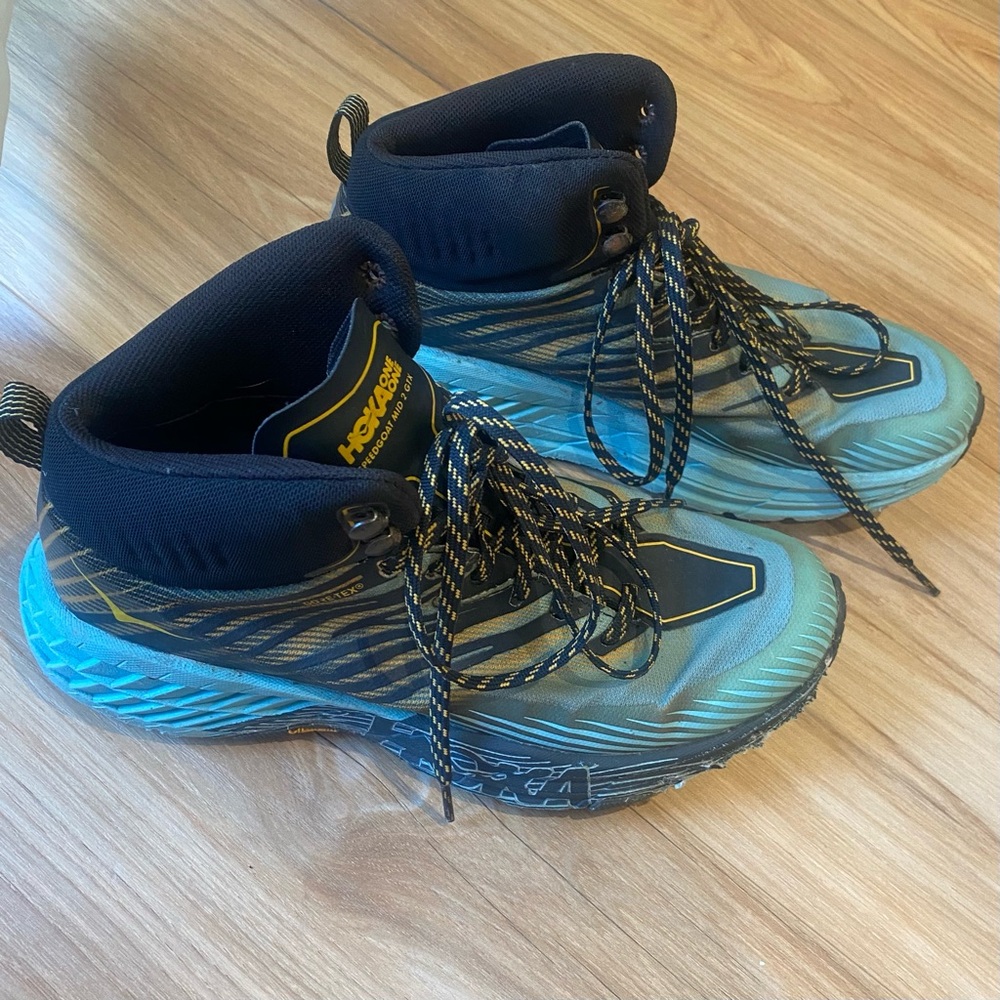 HOKA Speedgoat Gore-Tex® Waterproof Trail Running Shoes (Women) Size 9